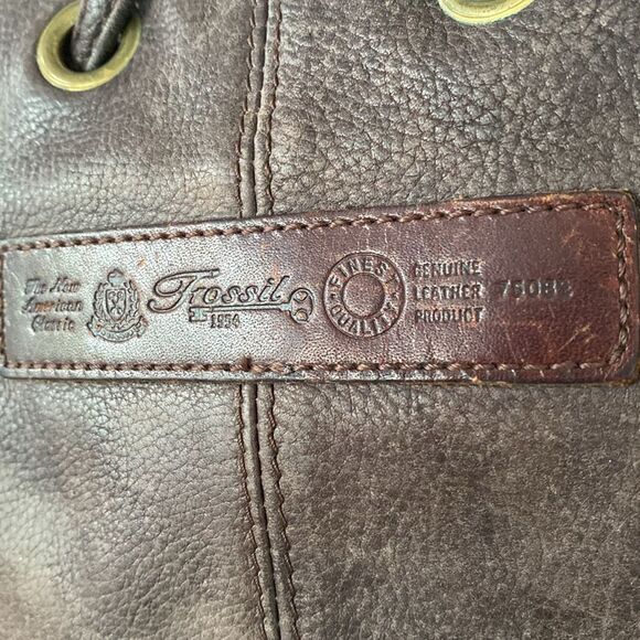 Vintage Fossil Dark Brown Leather Backpack Crossbody Bag Key Charm Boho Casual - Picture 6 of 15